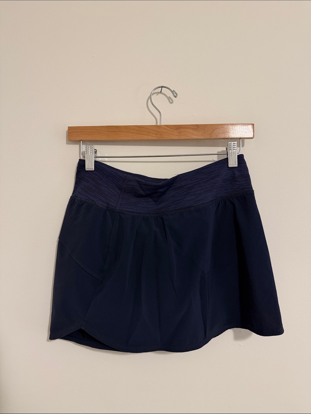 Outdoor Voices skort